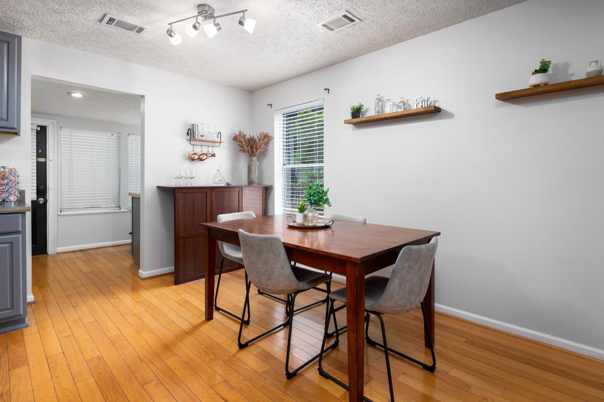 2 Bedroom Ft Moore Retreat 콜럼버스 외부 사진